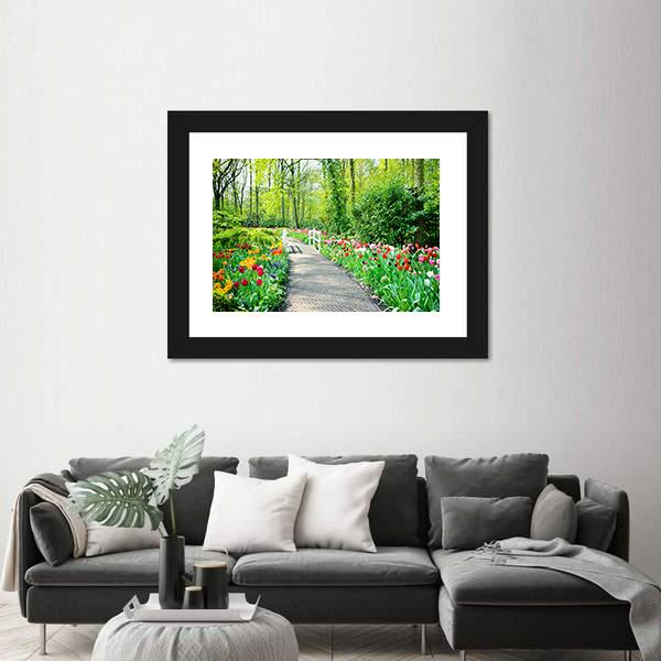 Multicolored Tulips In Keukenhof Gardens Canvas Wall Art-1 Piece-Framed Print-20" x 16"-Tiaracle
