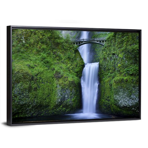 Multnomah Falls In Oregon Canvas Wall Art-1 Piece-Floating Frame-24" x 16"-Tiaracle
