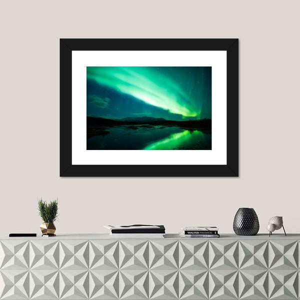 Northern Lights (Aurora Borealis) Canvas Wall Art-1 Piece-Framed Print-20" x 16"-Tiaracle
