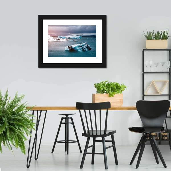 Pieces Of Iceberg Canvas Wall Art-1 Piece-Framed Print-20" x 16"-Tiaracle