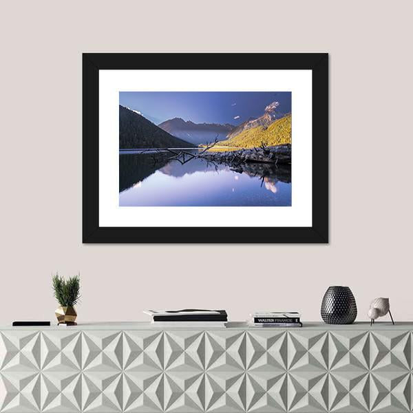Plateau Lakes And Mountains Canvas Wall Art-1 Piece-Framed Print-20" x 16"-Tiaracle