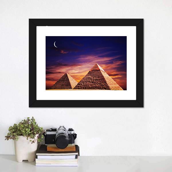 Pyramid In Giza Canvas Wall Art-1 Piece-Framed Print-20" x 16"-Tiaracle