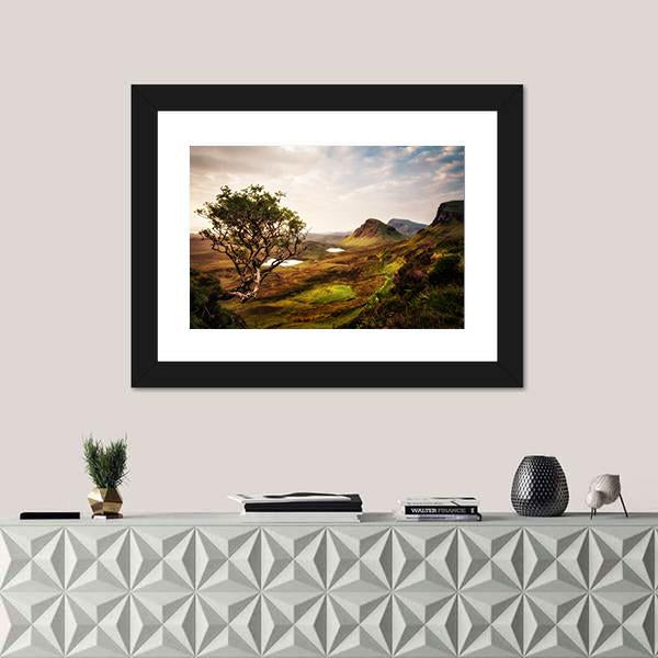 Quiraing Isle Of Skye United Kingdom Canvas Wall Art-1 Piece-Framed Print-20" x 16"-Tiaracle