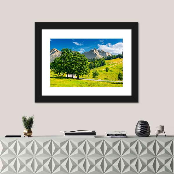 Road In High Tatra Mountains Canvas Wall Art-1 Piece-Framed Print-20" x 16"-Tiaracle
