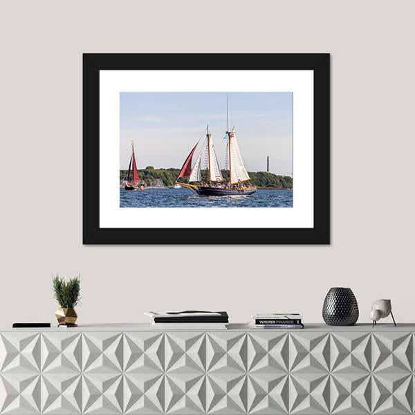 Sailing Ship Drives In Water Canvas Wall Art-1 Piece-Framed Print-20" x 16"-Tiaracle