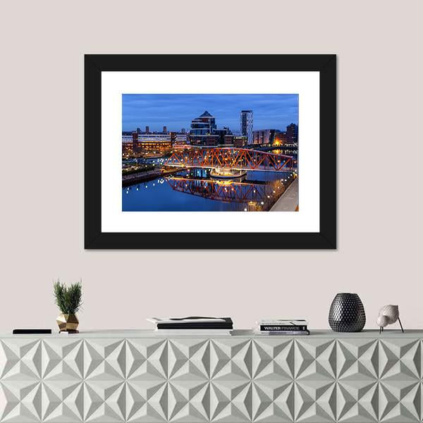 Salford Quays Skyline Canvas Wall Art-1 Piece-Framed Print-20" x 16"-Tiaracle