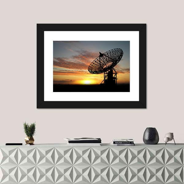 Satellite Dishes Canvas Wall Art-1 Piece-Framed Print-20" x 16"-Tiaracle