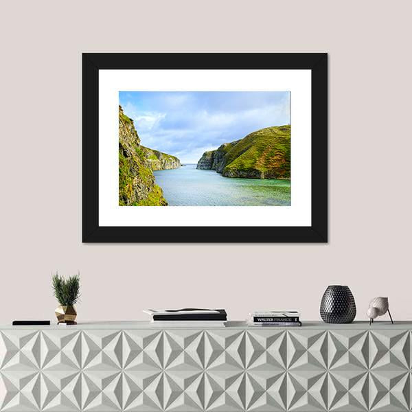 Smoo Cave Bay Landscape In Durness Canvas Wall Art-1 Piece-Framed Print-20" x 16"-Tiaracle