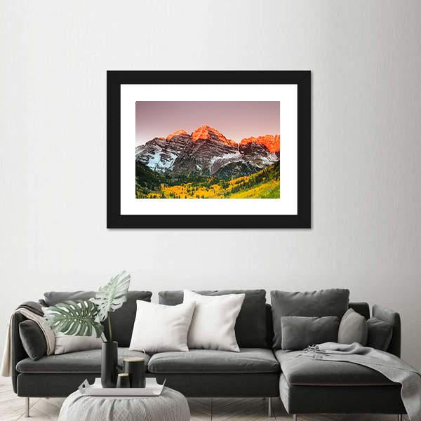 Sunrise On Maroon Bells Canvas Wall Art-1 Piece-Framed Print-20" x 16"-Tiaracle