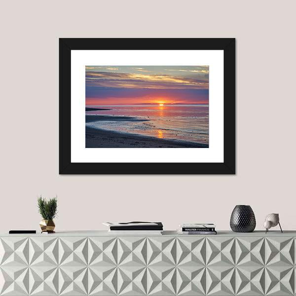 Sunset In The White Sea Canvas Wall Art-1 Piece-Framed Print-20" x 16"-Tiaracle