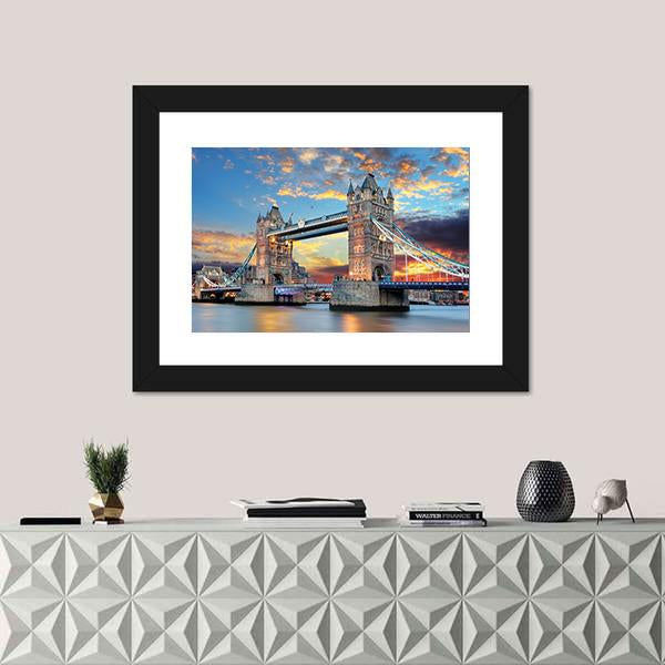 Tower Bridge in London UK Canvas Wall Art-1 Piece-Framed Print-30" x 20"-Tiaracle