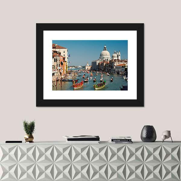 Venice Regata Storica Gondolas Canvas Wall Art-1 Piece-Framed Print-20" x 16"-Tiaracle
