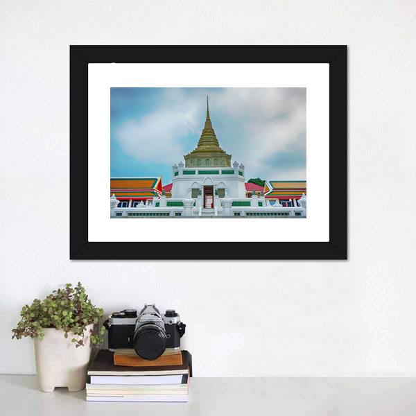 Wat Kaliyamit Woramahawihan Canvas Wall Art-1 Piece-Framed Print-20" x 16"-Tiaracle