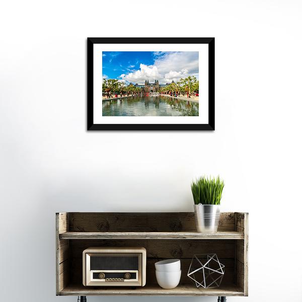 Amsterdam Museum Canvas Wall Art-1 Piece-Framed Print-20" x 16"-Tiaracle