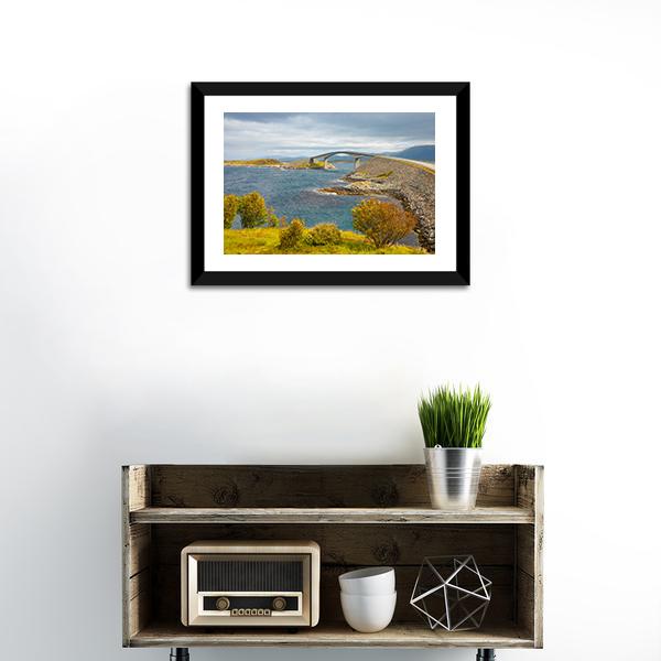 Atlantic Road Norway Canvas Wall Art-1 Piece-Framed Print-20" x 16"-Tiaracle