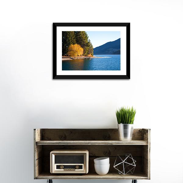 Autumn At Wakatipu Lake Canvas Wall Art-1 Piece-Framed Print-20" x 16"-Tiaracle