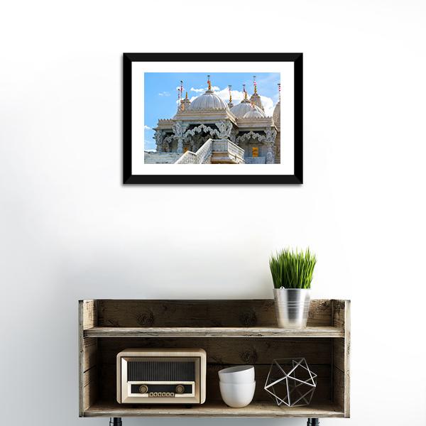 Shri Swaminarayan Mandir London Canvas Wall Art-1 Piece-Framed Print-20" x 16"-Tiaracle