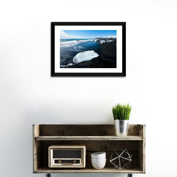 Beach In South Of Iceland Canvas Wall Art-1 Piece-Framed Print-20" x 16"-Tiaracle