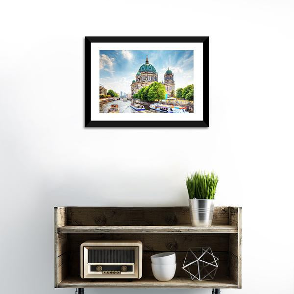 Beautiful Berlin Cathedral Canvas Wall Art-1 Piece-Framed Print-20" x 16"-Tiaracle