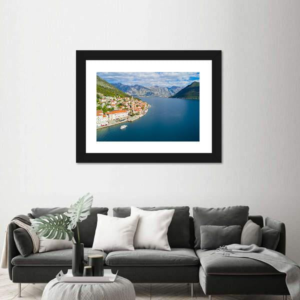 Beautiful City Near The Sea Canvas Wall Art-1 Piece-Framed Print-20" x 16"-Tiaracle