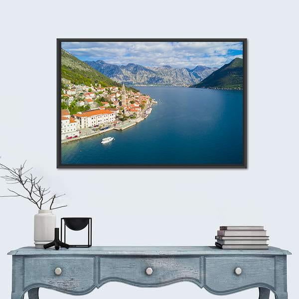 Beautiful City Near The Sea Canvas Wall Art-3 Horizontal-Gallery Wrap-25" x 16"-Tiaracle