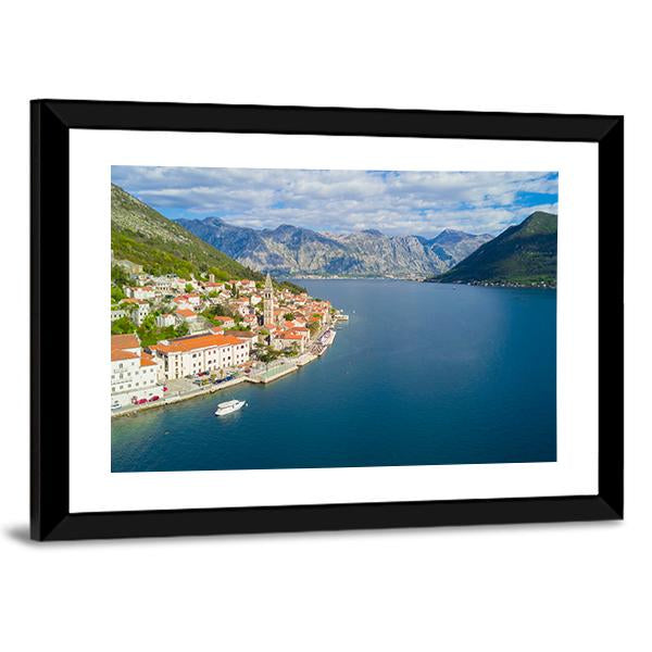Beautiful City Near The Sea Canvas Wall Art-3 Horizontal-Gallery Wrap-25" x 16"-Tiaracle