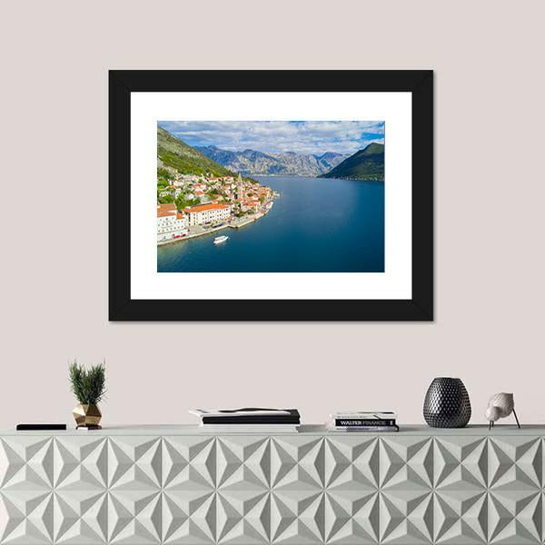 Beautiful City Near The Sea Canvas Wall Art-3 Horizontal-Gallery Wrap-25" x 16"-Tiaracle