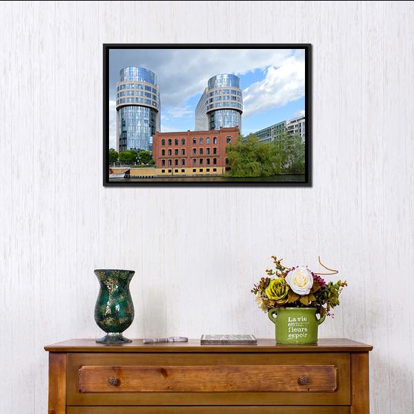 Berlin Moabit Canvas Wall Art-1 Piece-Floating Frame-24&quot; x 16&quot;-Tiaracle