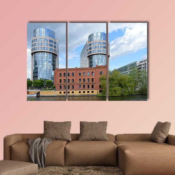 Berlin Moabit Canvas Wall Art-4 Pop-Gallery Wrap-50" x 32"-Tiaracle