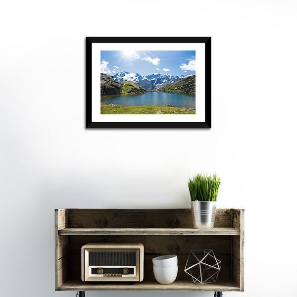 Black Lake Italy Canvas Wall Art-1 Piece-Framed Print-20" x 16"-Tiaracle