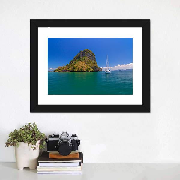 Blue Sea Under Clear Sky Canvas Wall Art-1 Piece-Framed Print-20" x 16"-Tiaracle