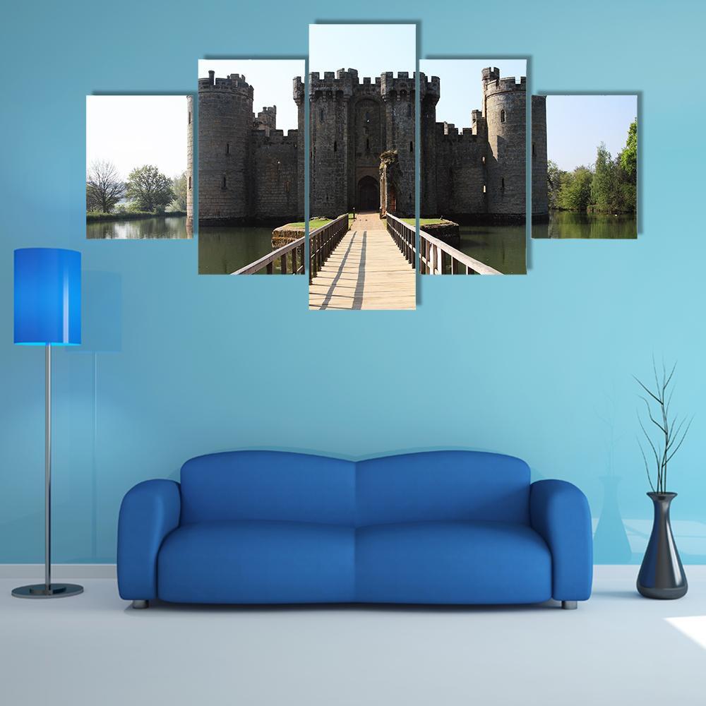 Bodiam Castle Canvas Wall Art-5 Star-Gallery Wrap-62" x 32"-Tiaracle