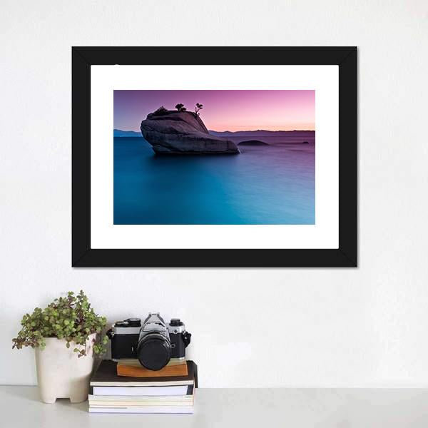 Bonsai Rock Canvas Wall Art-1 Piece-Framed Print-20" x 16"-Tiaracle