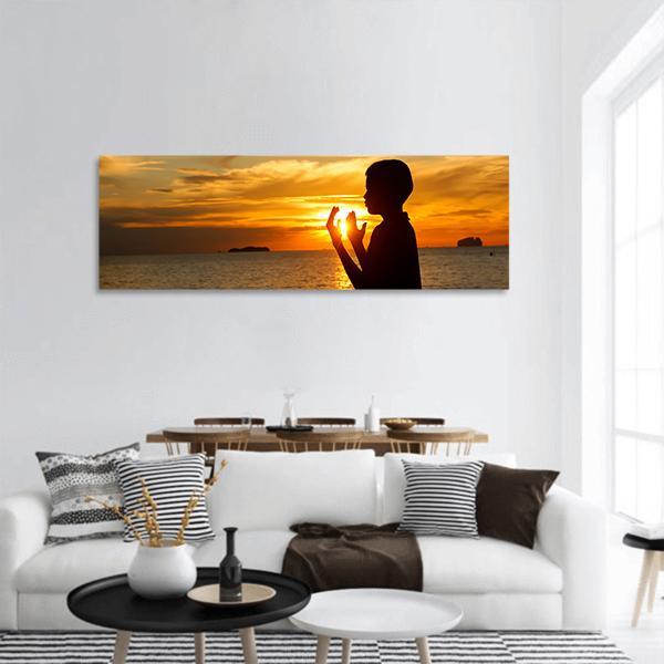 Boy Praying Panoramic Canvas Wall Art-1 Piece-36" x 12"-Tiaracle