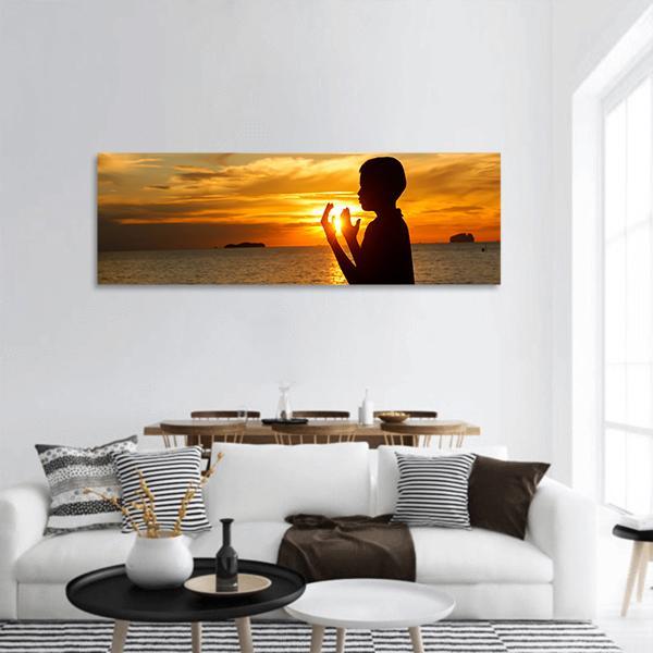 Boy Praying Panoramic Canvas Wall Art-3 Piece-25" x 08"-Tiaracle