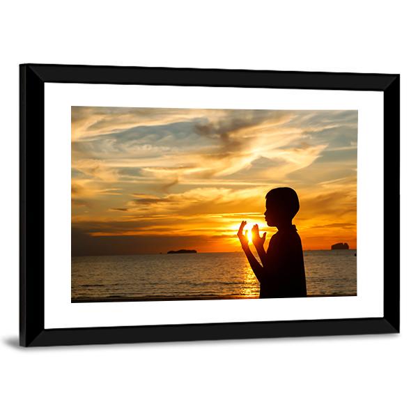 Boy Praying Panoramic Canvas Wall Art-1 Piece-36" x 12"-Tiaracle