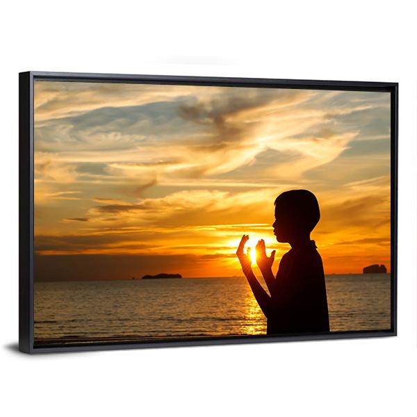 Boy Praying Panoramic Canvas Wall Art-1 Piece-36" x 12"-Tiaracle