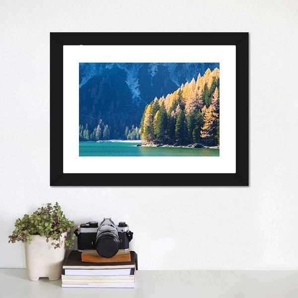 Braies Lake In Autumn Canvas Wall Art-1 Piece-Framed Print-20" x 16"-Tiaracle