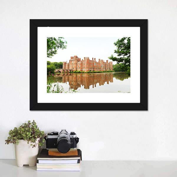 Brick Herstmonceux Castle Canvas Wall Art-1 Piece-Framed Print-20" x 16"-Tiaracle