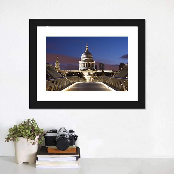 Bridge To St Pauls Canvas Wall Art-1 Piece-Framed Print-20" x 16"-Tiaracle