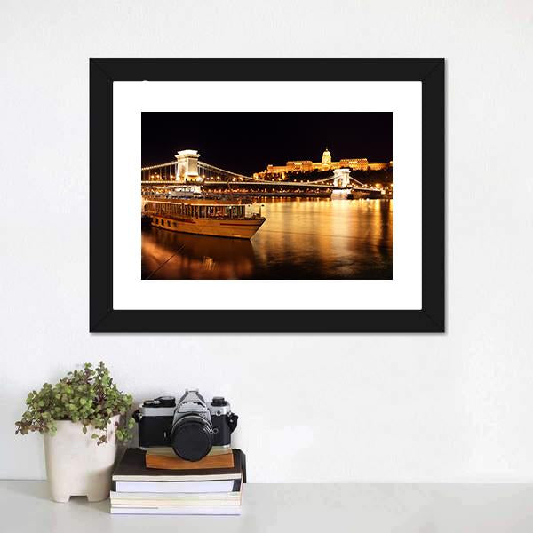 Budapest &amp; Chain Bridge Canvas Wall Art-1 Piece-Framed Print-20" x 16"-Tiaracle