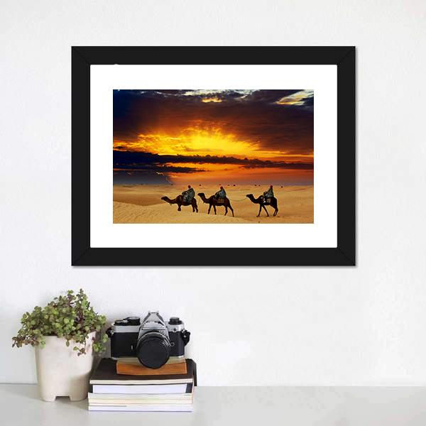 Camel Caravan Canvas Wall Art-1 Piece-Framed Print-20" x 16"-Tiaracle