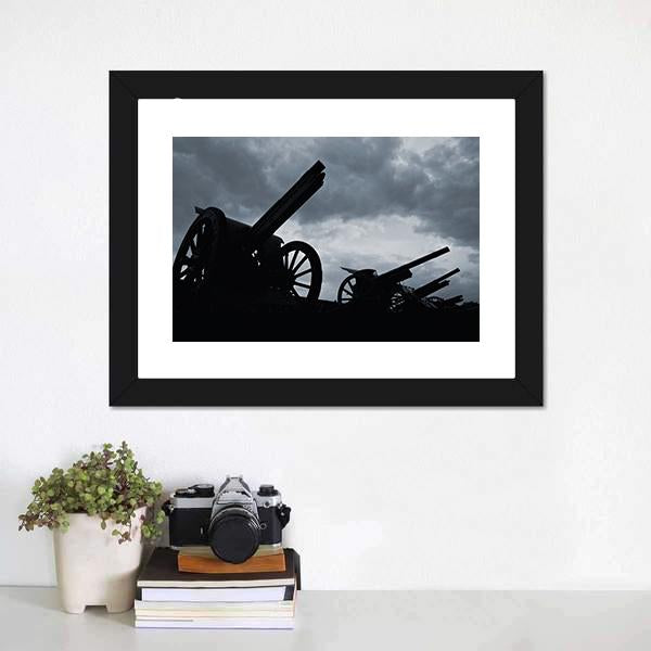 Cannon Silhouettes Canvas Wall Art-1 Piece-Framed Print-20" x 16"-Tiaracle