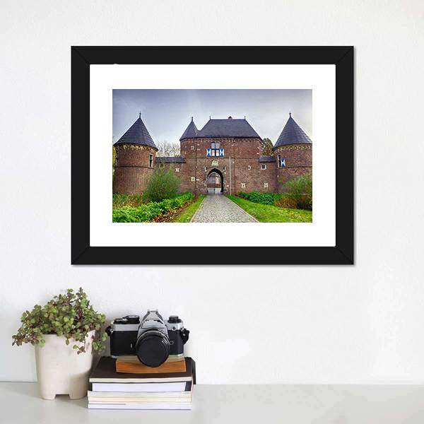 Castle In Vondern Canvas Wall Art-1 Piece-Framed Print-20" x 16"-Tiaracle