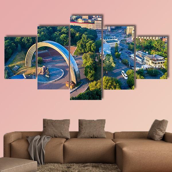 Friendship Of Nations Arch Canvas Wall Art-5 Star-Gallery Wrap-62" x 32"-Tiaracle