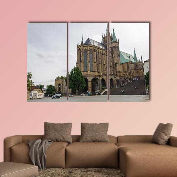 Collegiate Church Canvas Wall Art-3 Horizontal-Gallery Wrap-25" x 16"-Tiaracle