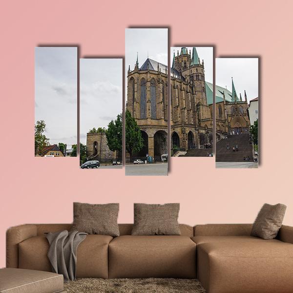 Collegiate Church Canvas Wall Art-5 Pop-Gallery Wrap-47" x 32"-Tiaracle