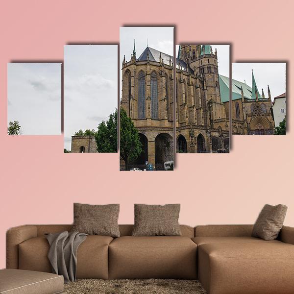 Collegiate Church Canvas Wall Art-5 Star-Gallery Wrap-62" x 32"-Tiaracle