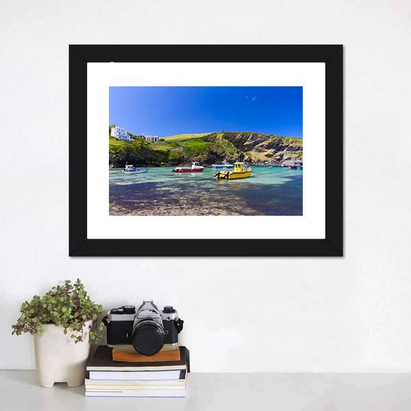 Colorful Fishing Boats Canvas Wall Art-1 Piece-Framed Print-20" x 16"-Tiaracle