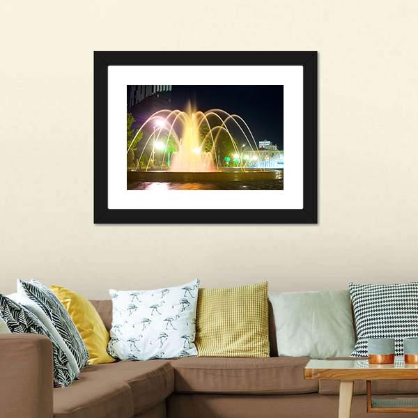 Colorful Musical Fountains Canvas Wall Art-1 Piece-Framed Print-20" x 16"-Tiaracle